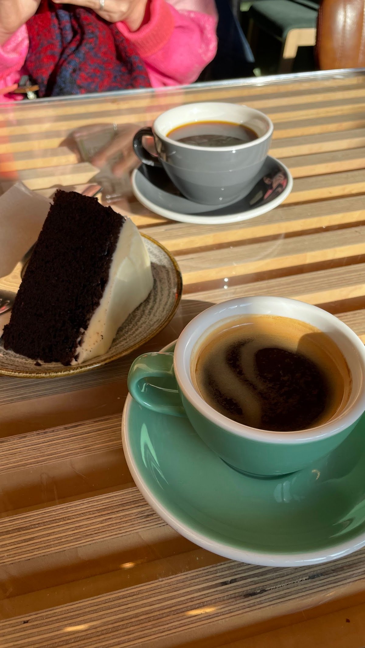 Velasquez and Van Wezel specialty coffee shop in London - photo 14