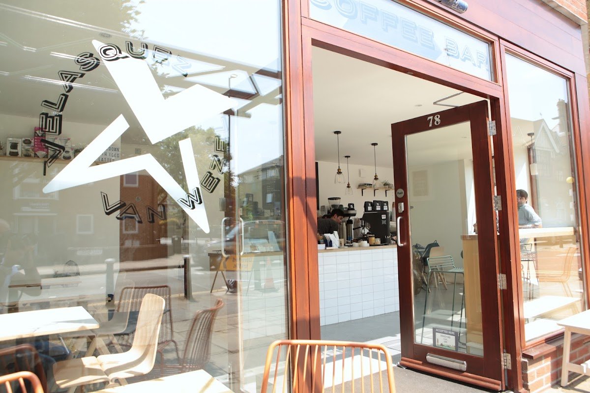 Velasquez and Van Wezel specialty coffee shop in London - photo 2