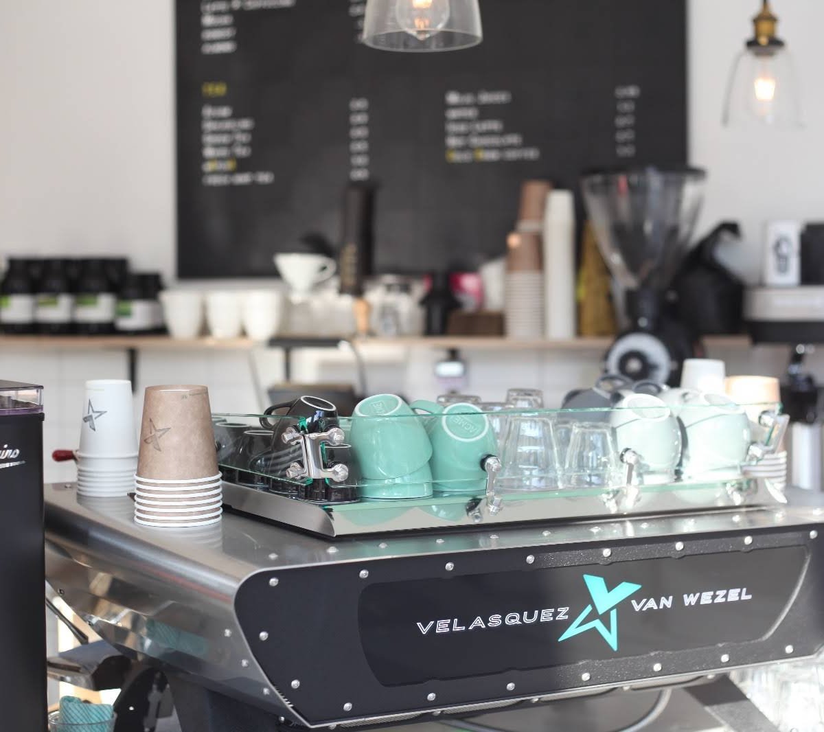 Velasquez and Van Wezel specialty coffee shop in London - photo 10