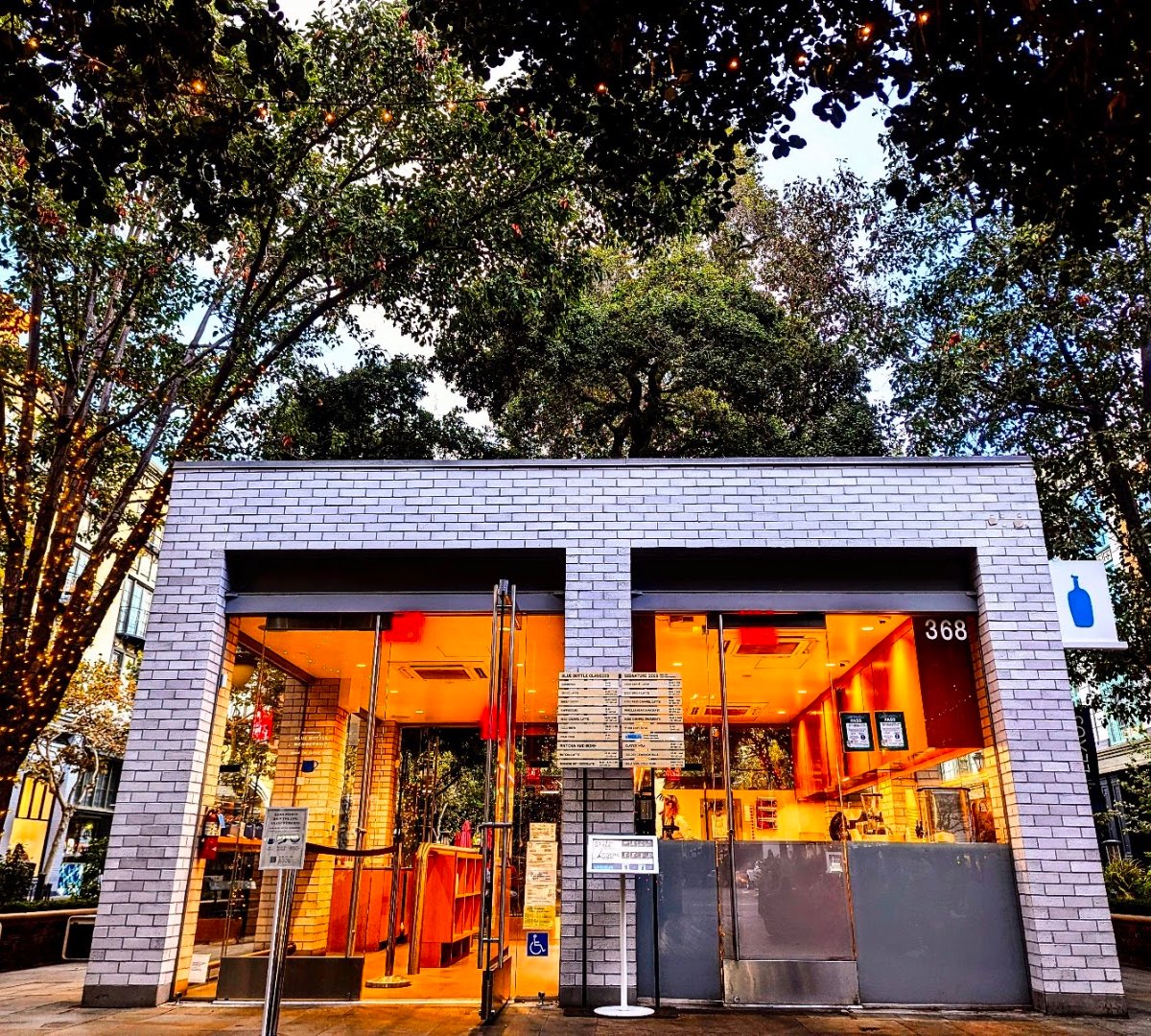 Storefront of Blue Bottle Coffee, specialty coffee shop in San Jose