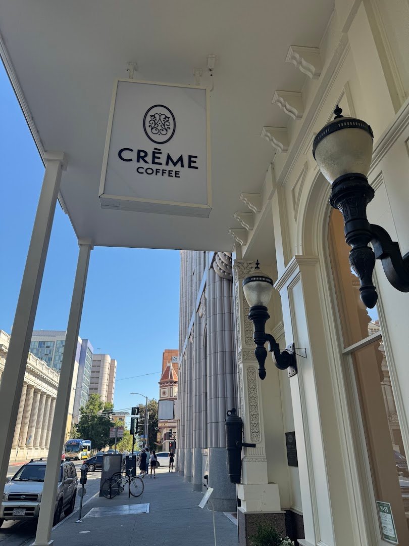 Storefront of Crème Coffee, specialty coffee shop in Sacramento