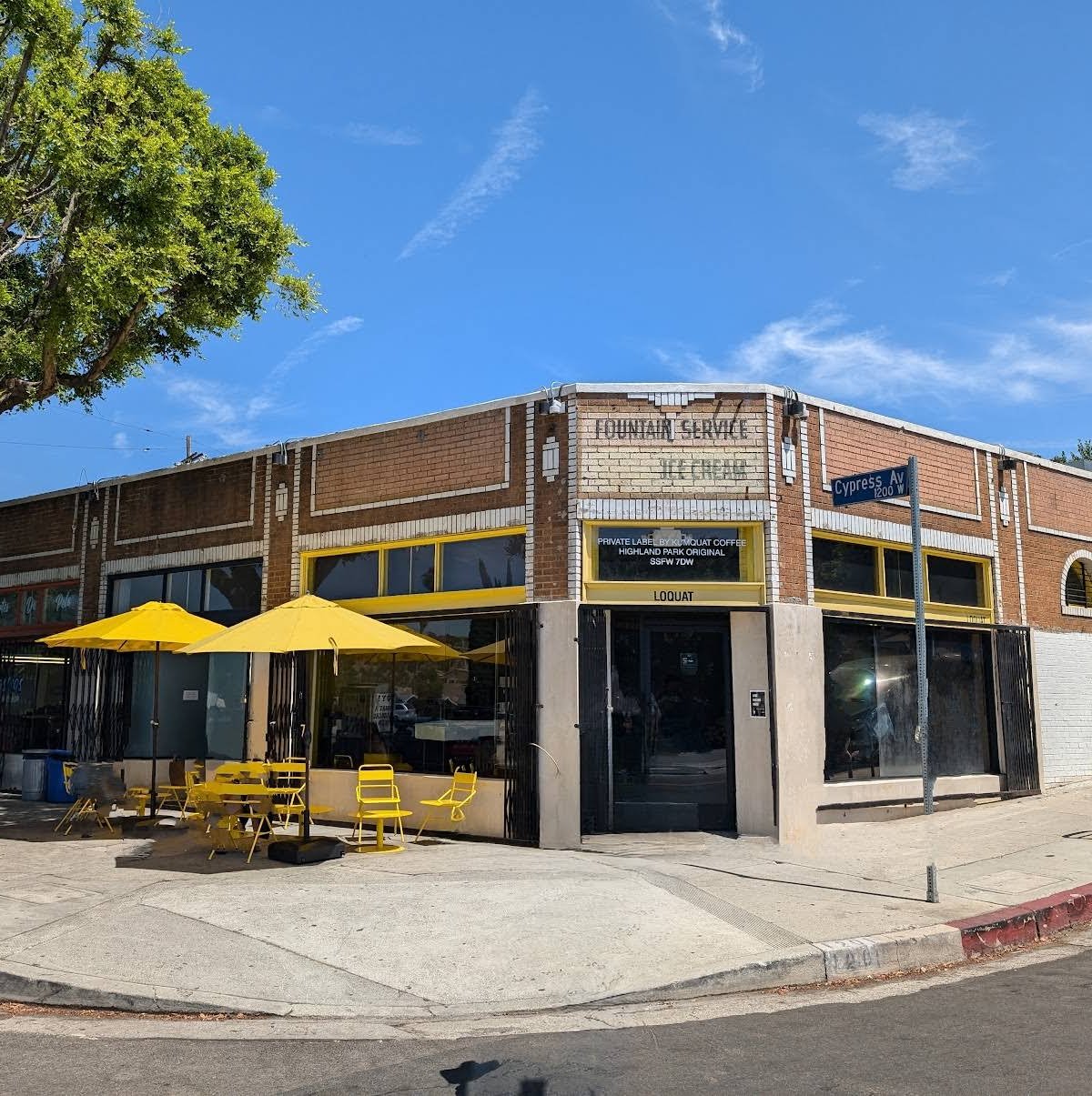 Loquat Coffee specialty coffee shop in Los Angeles - photo 5