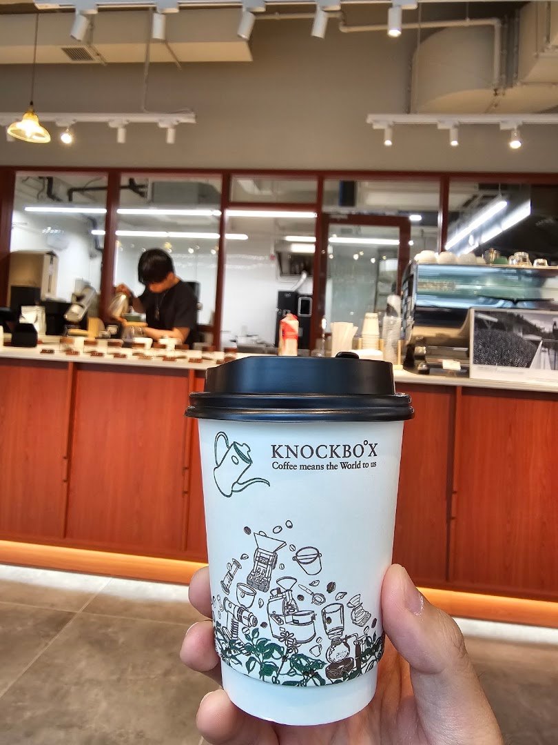 Coffee at Knockbox Coffee Company, specialty coffee shop in Hong Kong