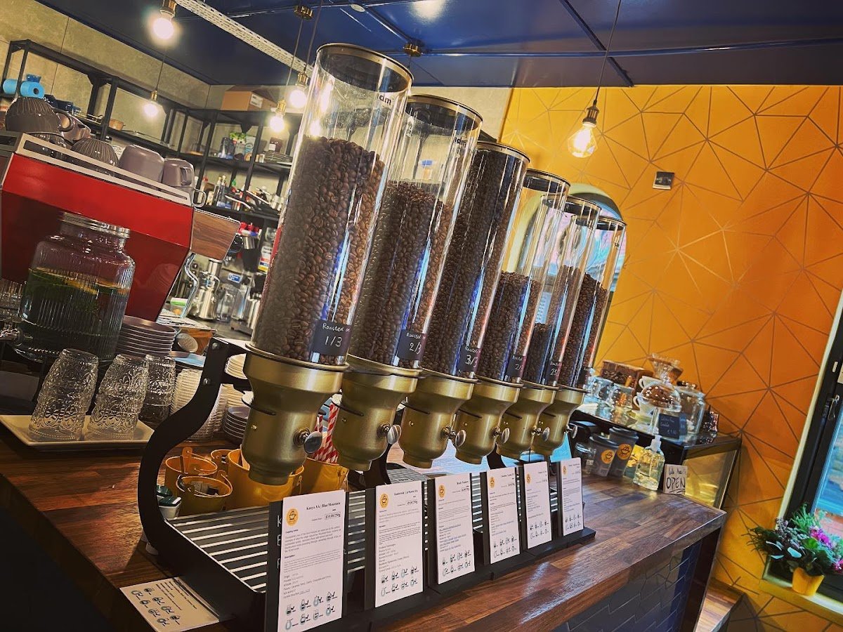 Arise Coffee Roasters specialty coffee shop in London - photo 2