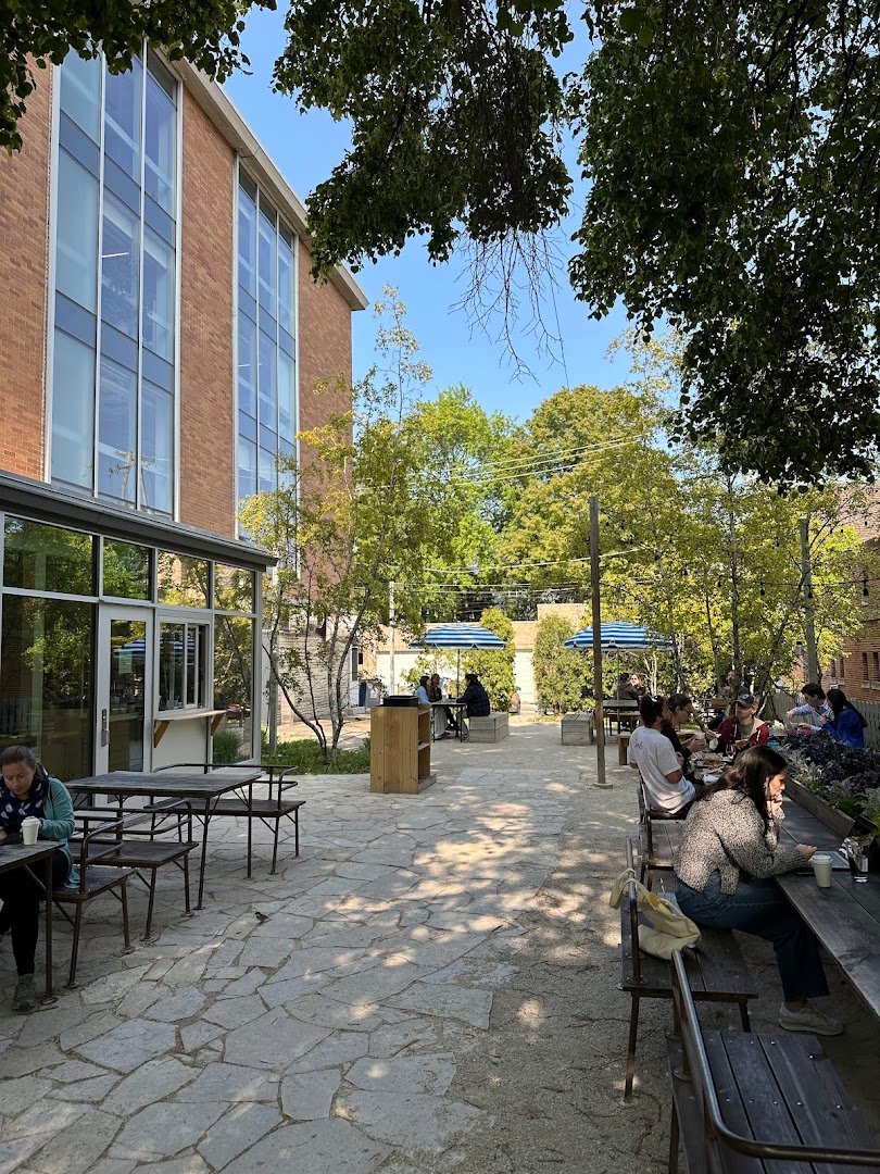 Plein Air Cafe specialty coffee shop in Chicago - photo 11