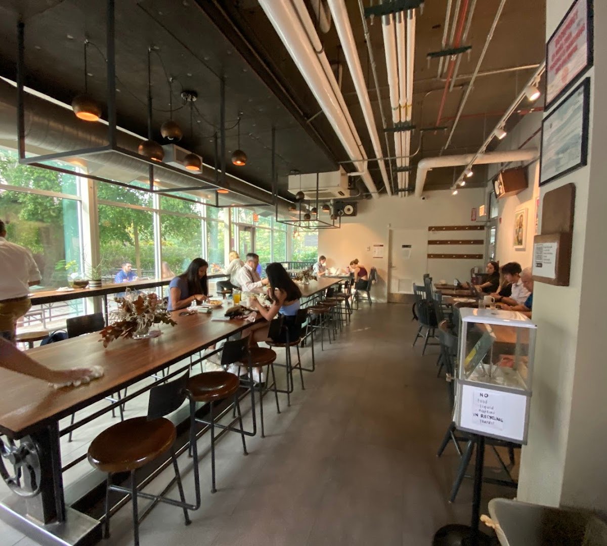 Plein Air Cafe specialty coffee shop in Chicago - photo 7