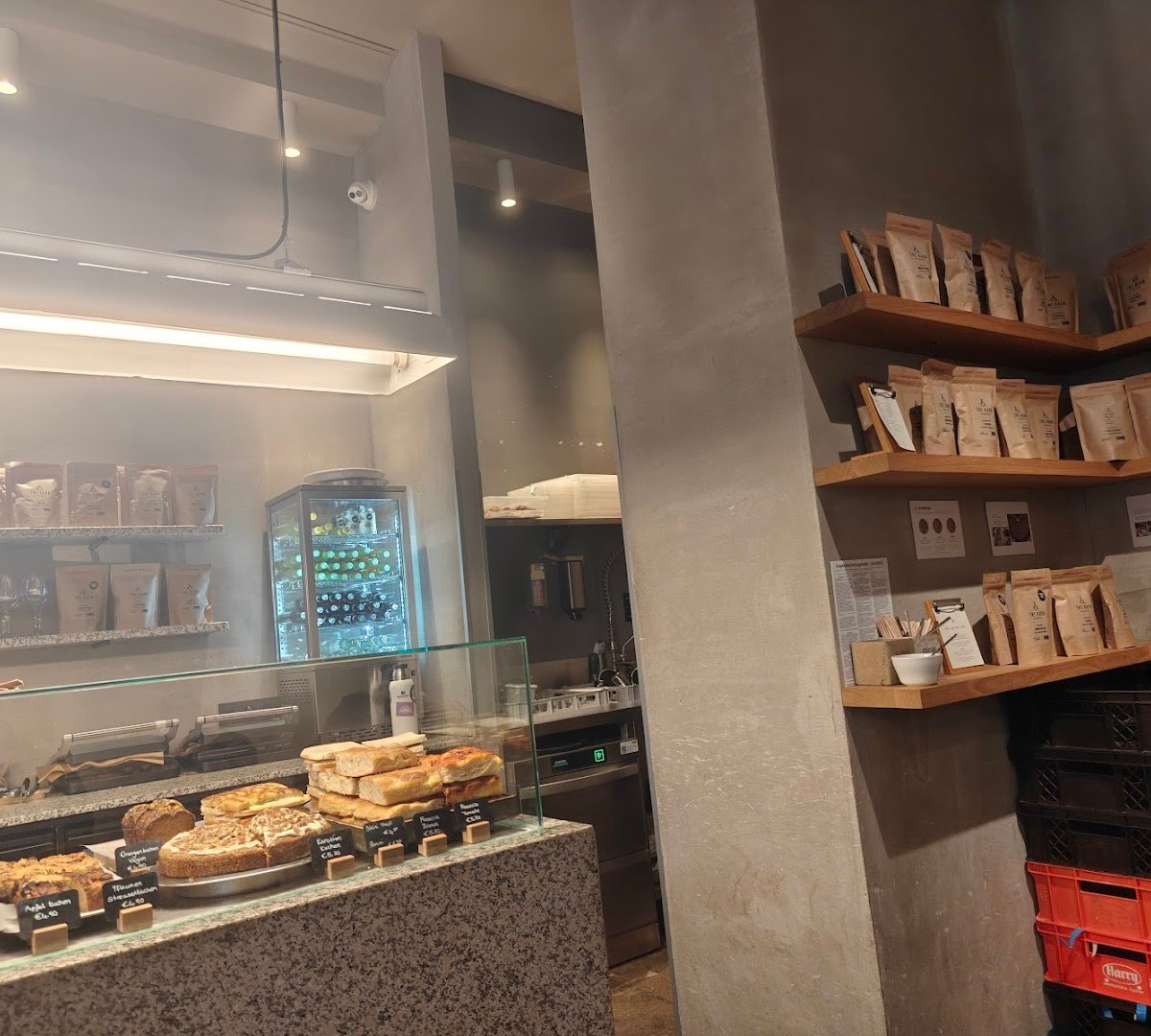 The Barn Café Potsdamer Platz specialty coffee shop in Berlin - photo 6