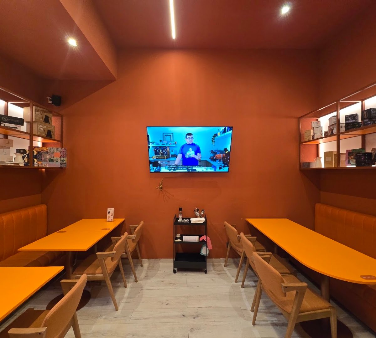 Interior of SoLo Brewing Coffee Lab, specialty coffee shop in Lisbon