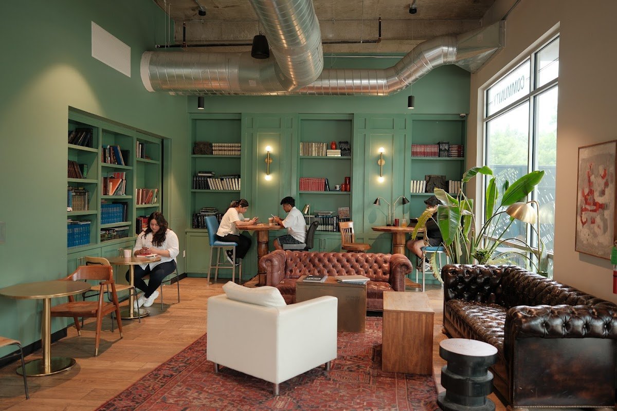 Bennu Coffee Highland specialty coffee shop in Austin - photo 3