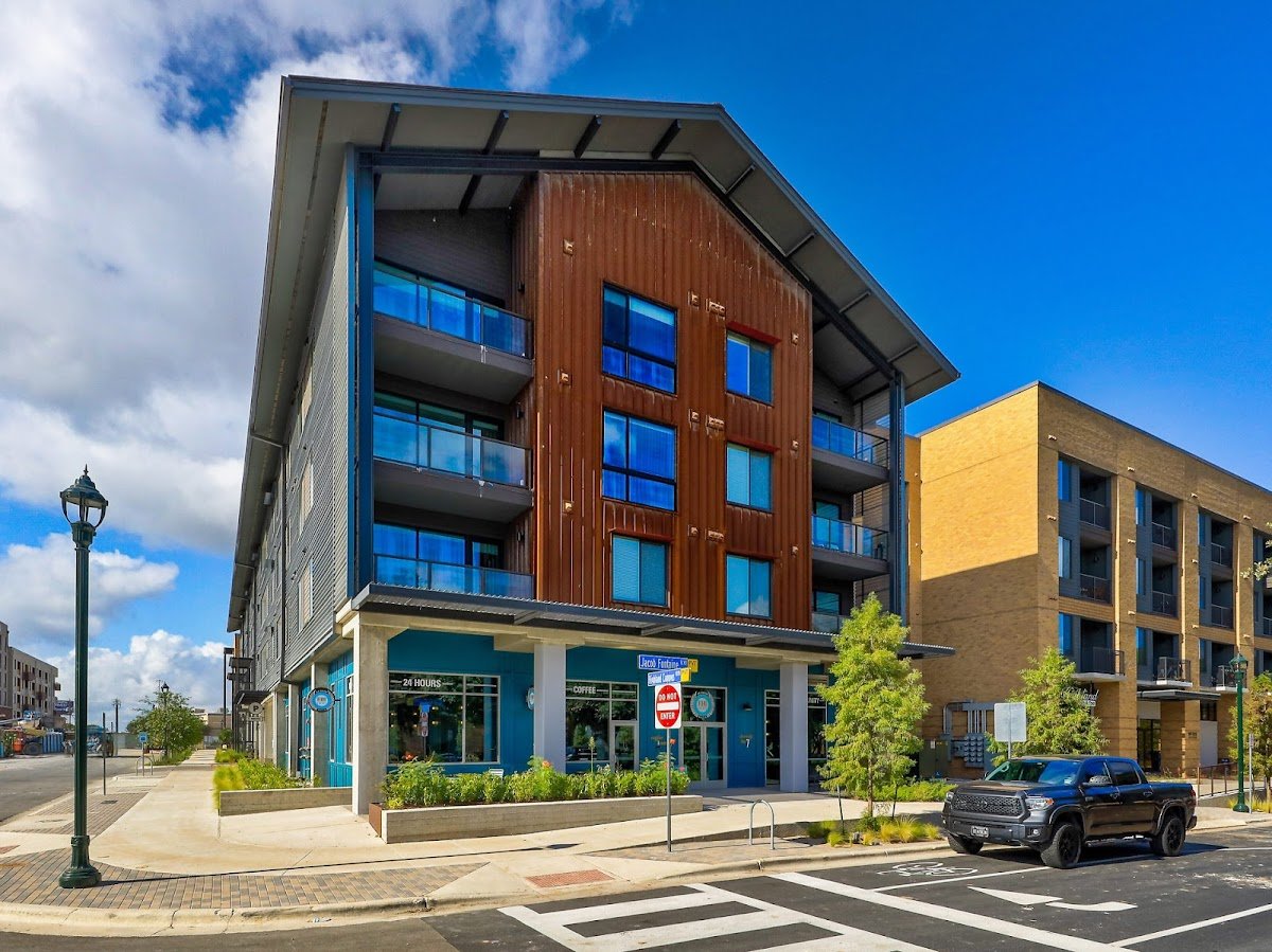 Bennu Coffee Highland specialty coffee shop in Austin - photo 6