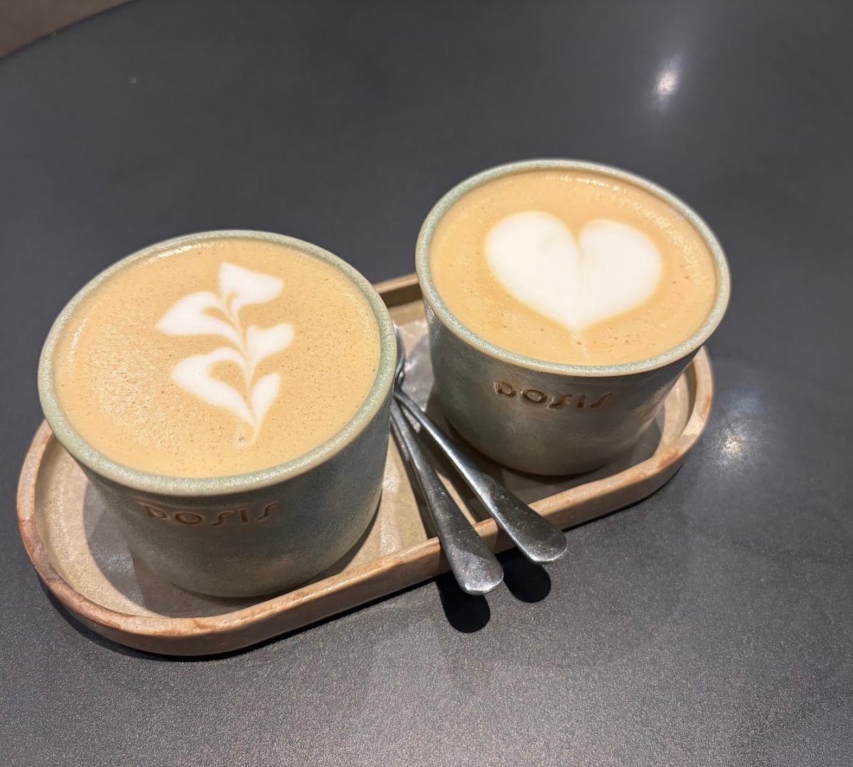 DOSIS CAFE specialty coffee shop in Madrid - photo 5