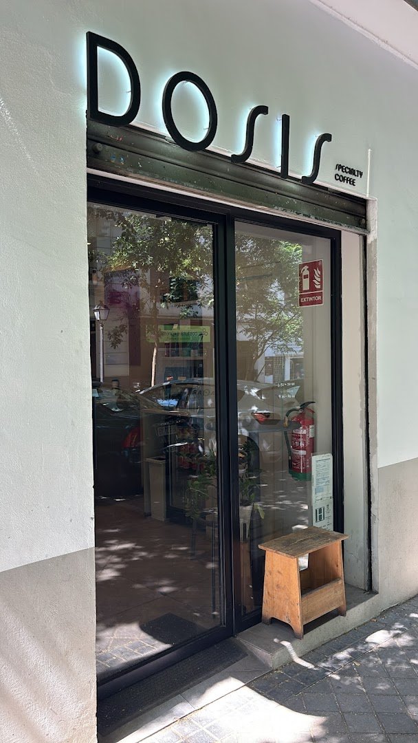 DOSIS CAFE specialty coffee shop in Madrid - photo 6