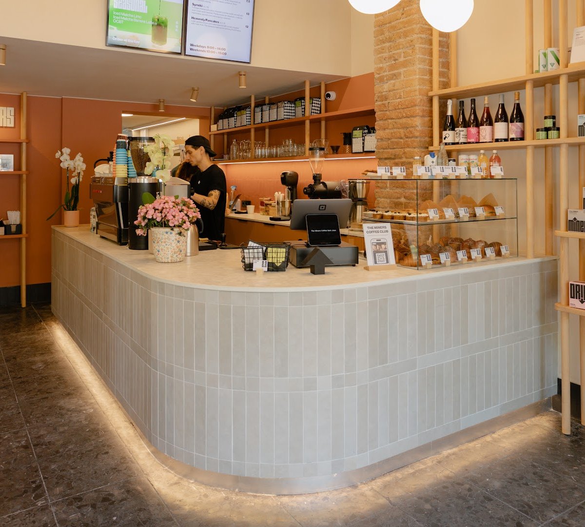 The Miners Coffee Sant Joan specialty coffee shop in Barcelona - photo 3