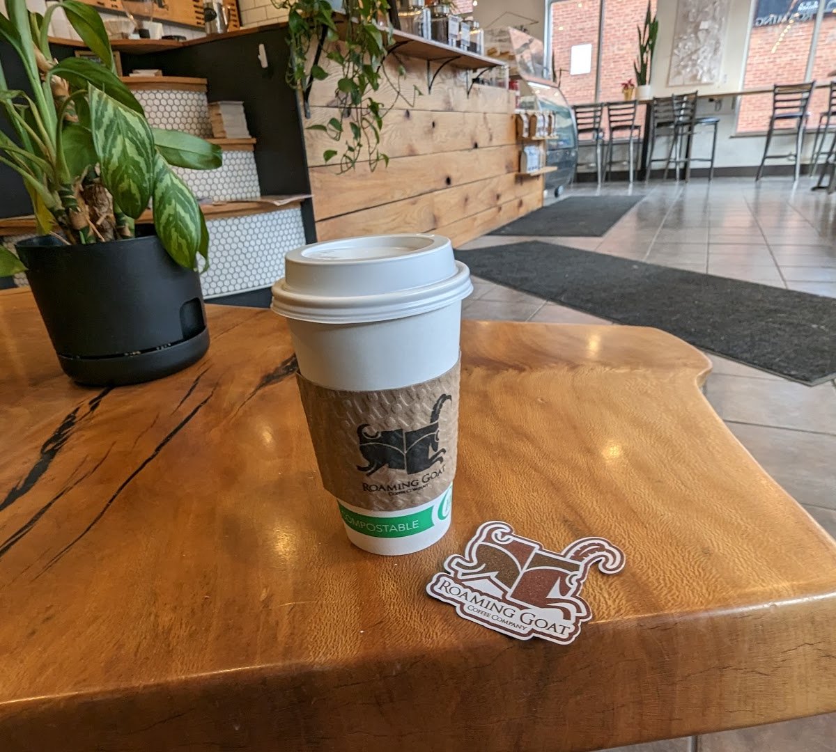 Roaming Goat Coffee specialty coffee shop in Columbus - photo 5