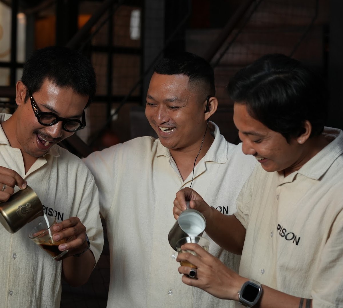 Pison, Petitenget specialty coffee shop in Bali - photo 9