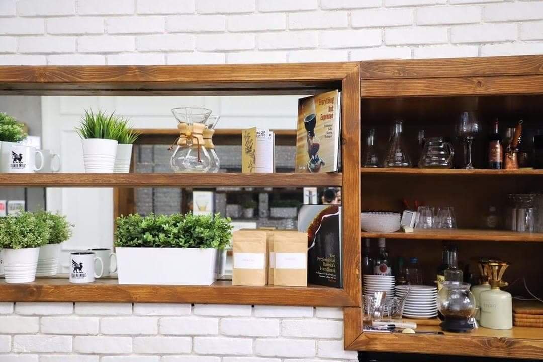 Interior of Foyer Espresso Bar, specialty coffee shop in Athens