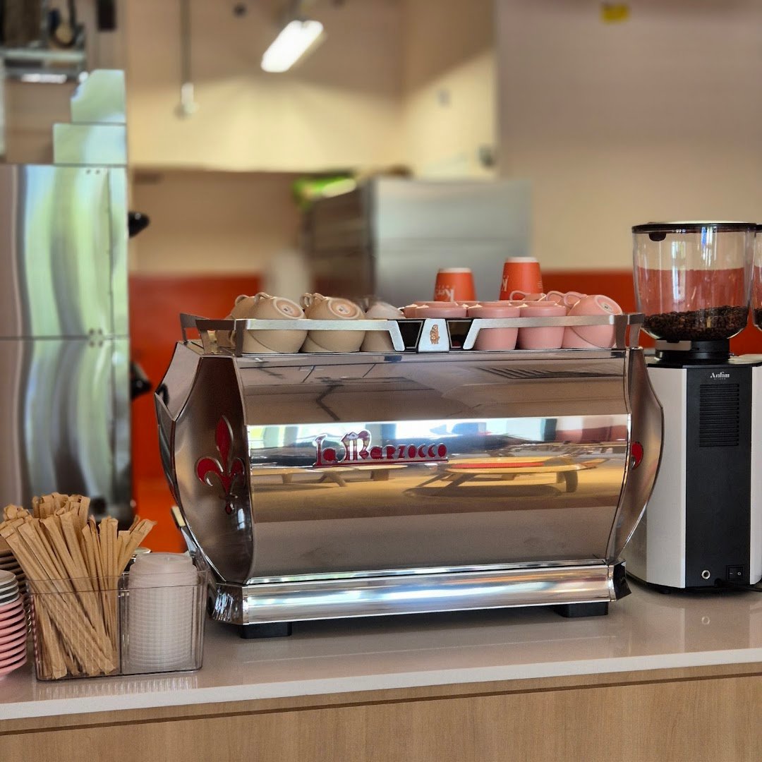 Interior of KerYi Coffee, specialty coffee shop in Singapore