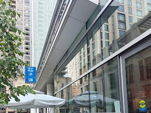 AMP Coffee Shop by Julius Meinl specialty coffee shop in Chicago - photo 7