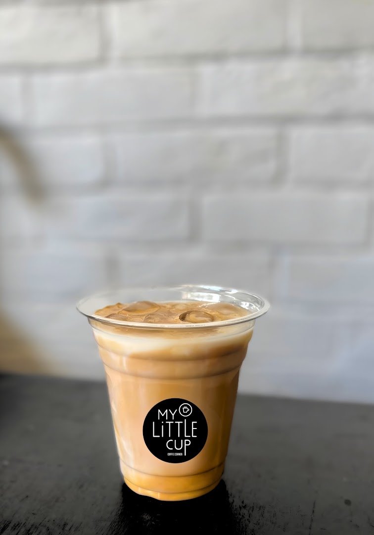 Coffee at My Little Cup, specialty coffee shop in Montreal