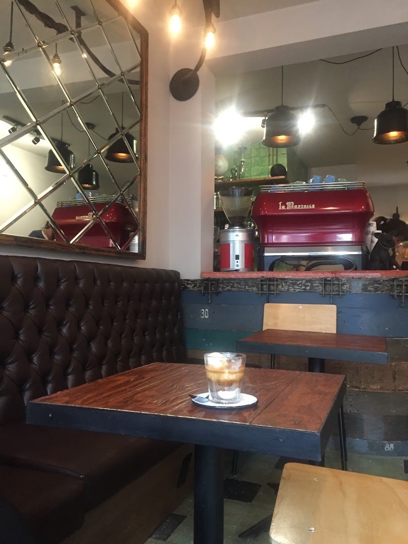 Interior of Cardinal Coffee House, specialty coffee shop in Mexico City