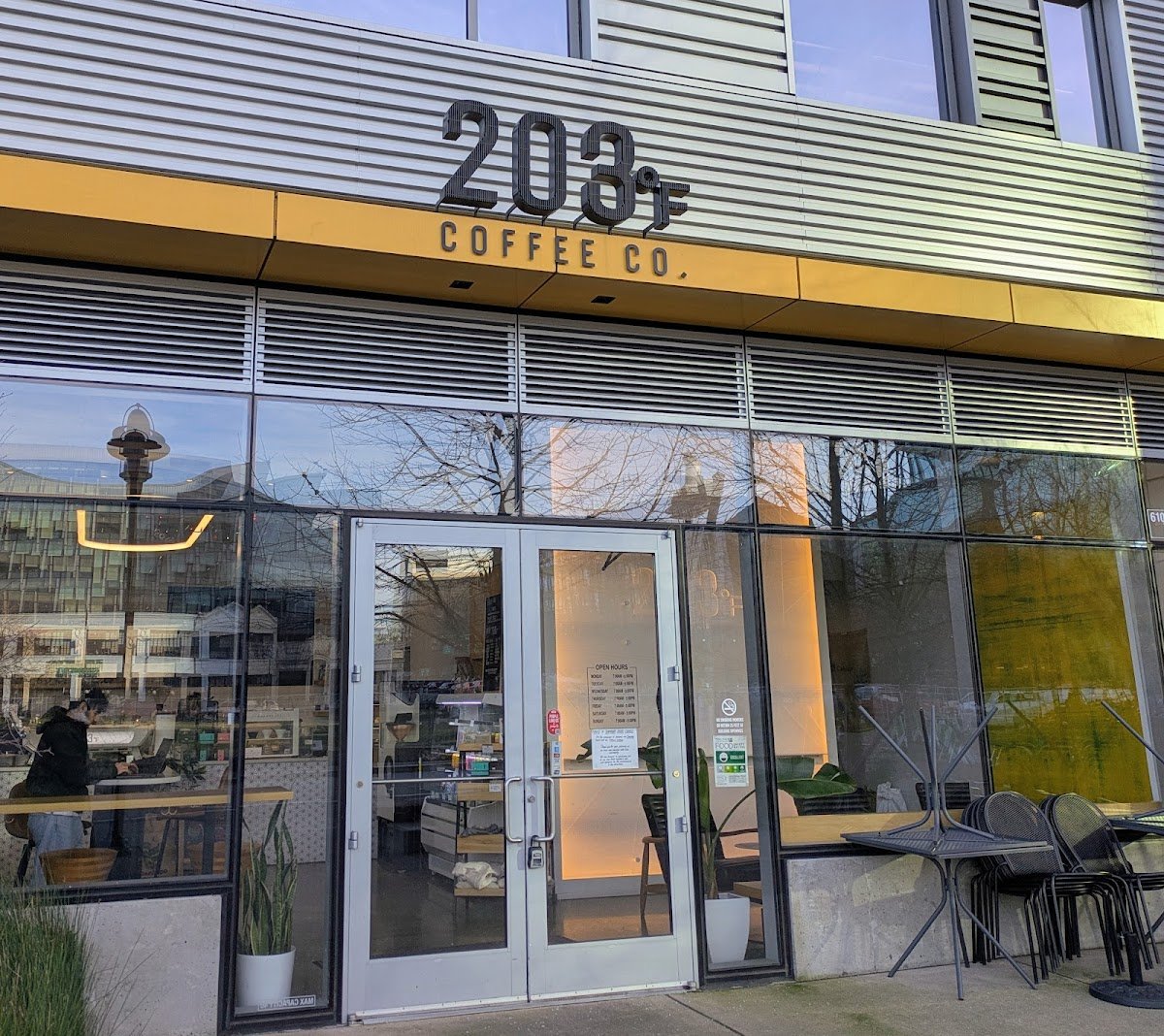 203° Fahrenheit Coffee Company specialty coffee shop in Seattle - photo 4