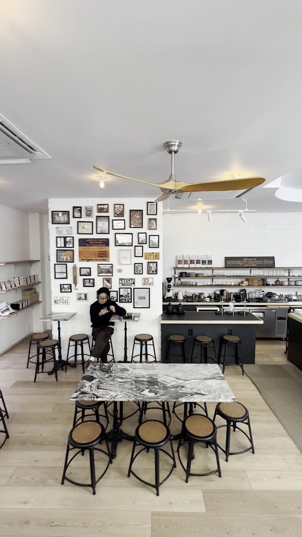Interior of HitCoffee Roasters, specialty coffee shop in Seoul