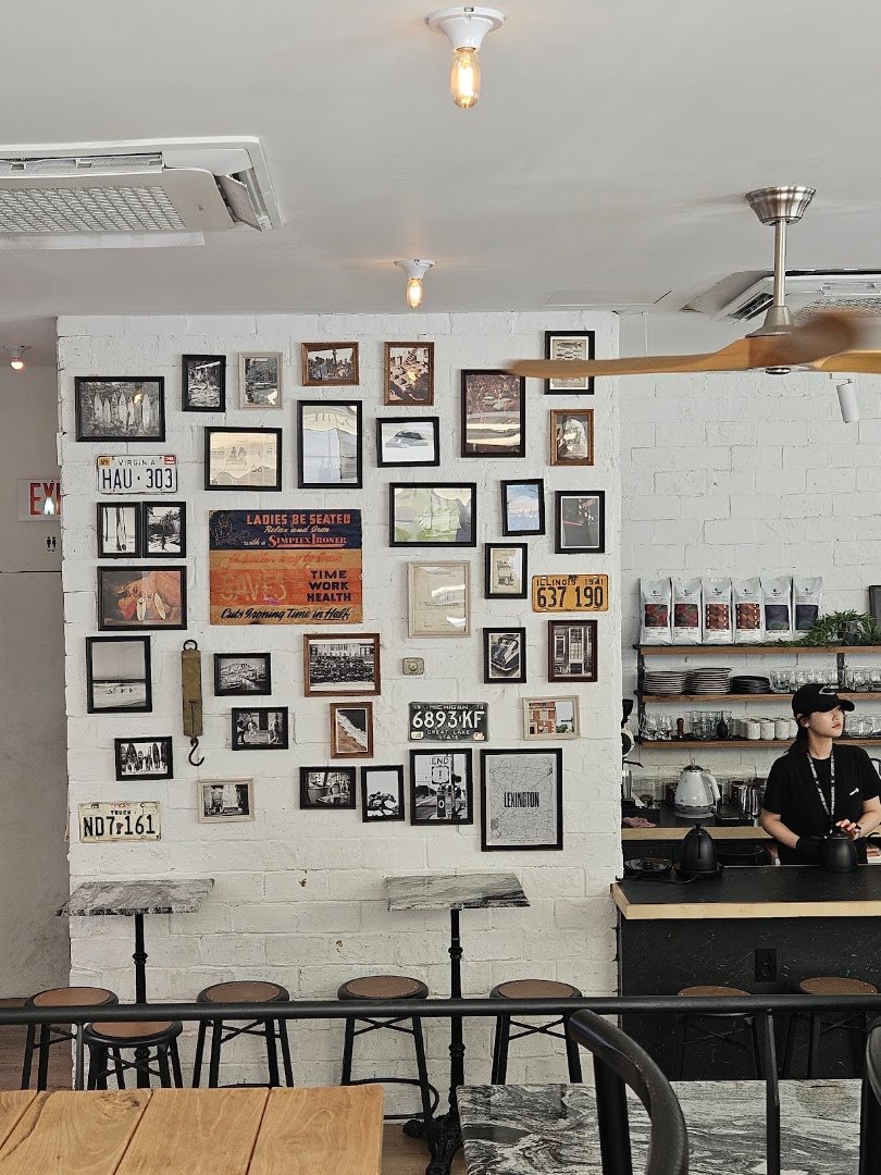 Interior of HitCoffee Roasters, specialty coffee shop in Seoul