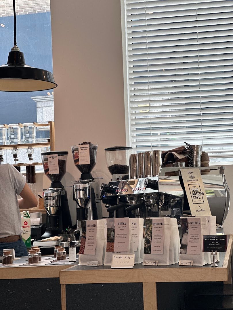 Interior of HitCoffee Roasters, specialty coffee shop in Seoul
