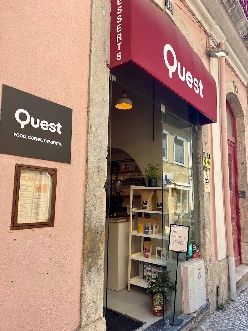 Storefront of QUEST, specialty coffee shop in Lisbon