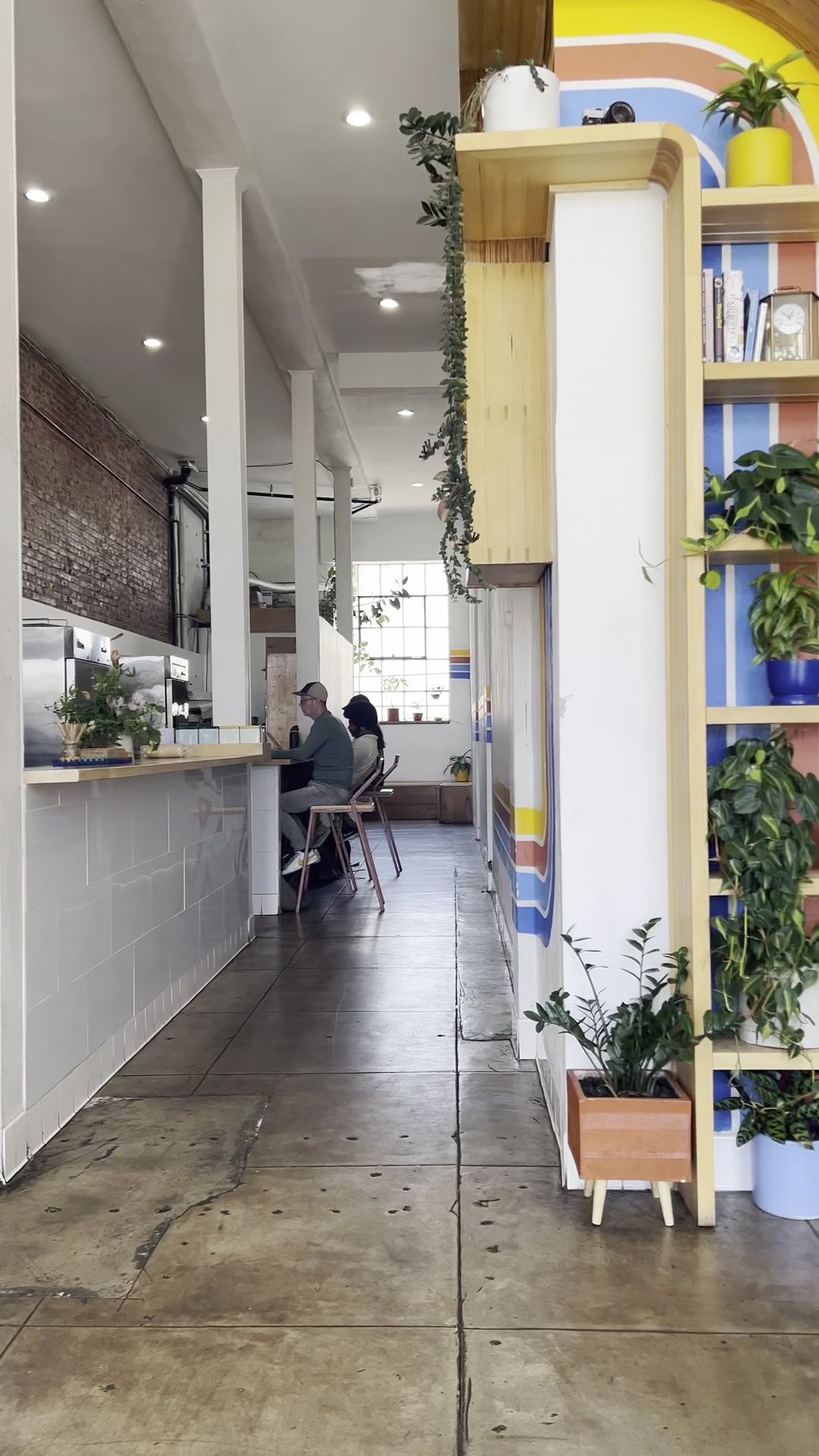 Obet & Del's Coffee specialty coffee shop in Los Angeles - photo 9