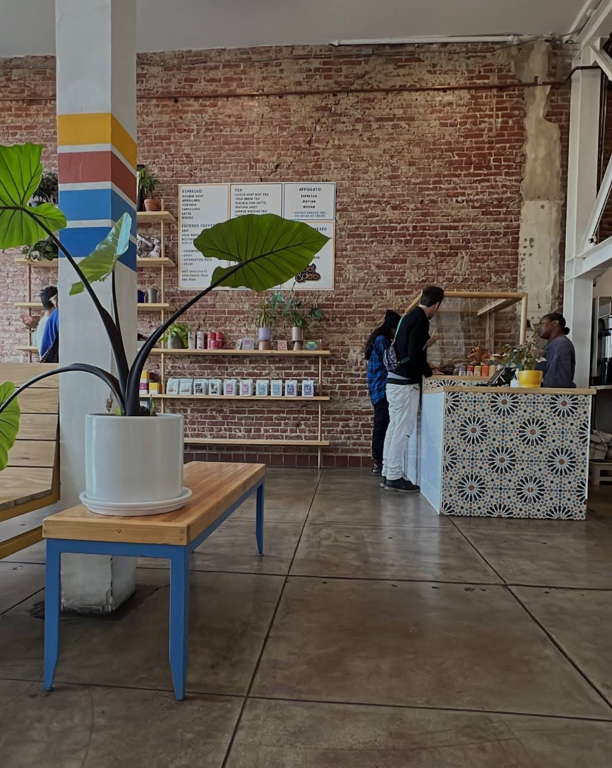 Obet & Del's Coffee specialty coffee shop in Los Angeles - photo 10