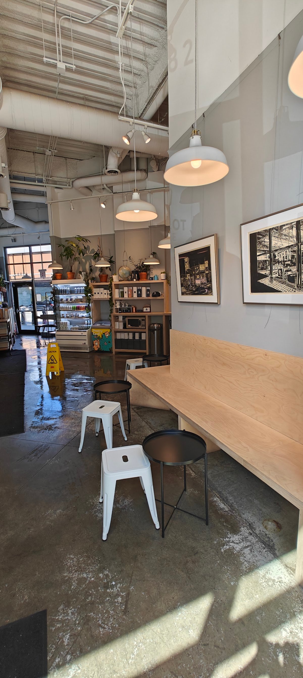 Backlot Coffee specialty coffee shop in Chicago - photo 5