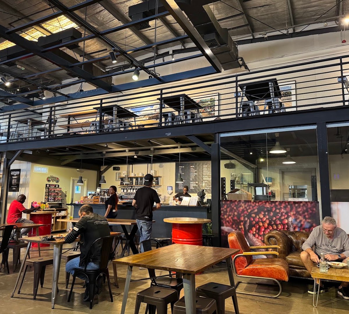 Cafe Rider Custom specialty coffee shop in Dubai - photo 4