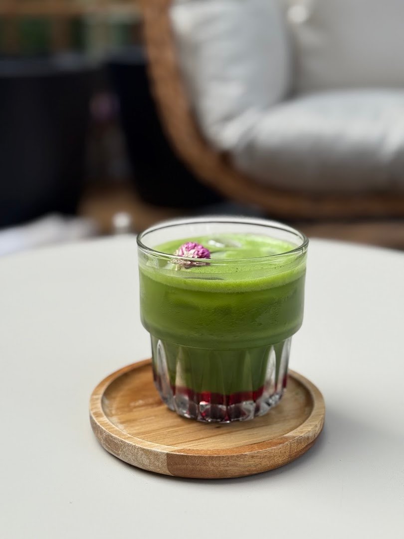 Coffee at Kawogród, specialty coffee shop in Warsaw