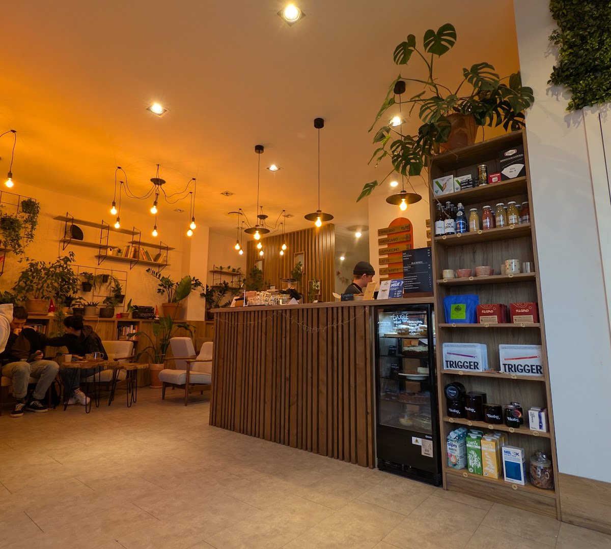 Interior of Kawogród, specialty coffee shop in Warsaw