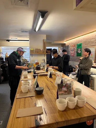 Diggy Doo's Coffee specialty coffee shop in Sydney - photo 5