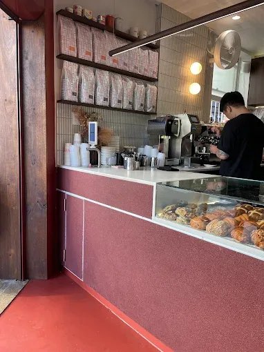 Barrel One Coffee Roasters Potts Point specialty coffee shop in Sydney - photo 7