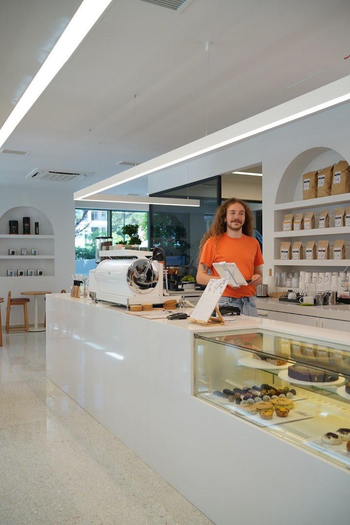 Meet Lab Coffee specialty coffee shop in Istanbul - photo 2