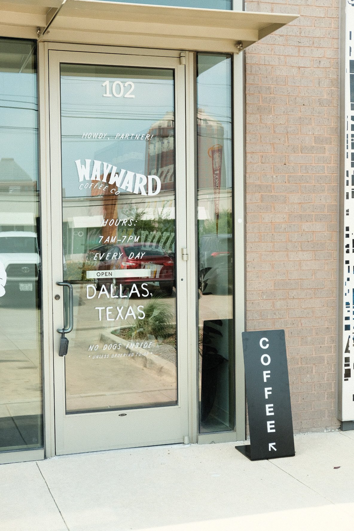 Wayward Coffee Co specialty coffee shop in Dallas - photo 2