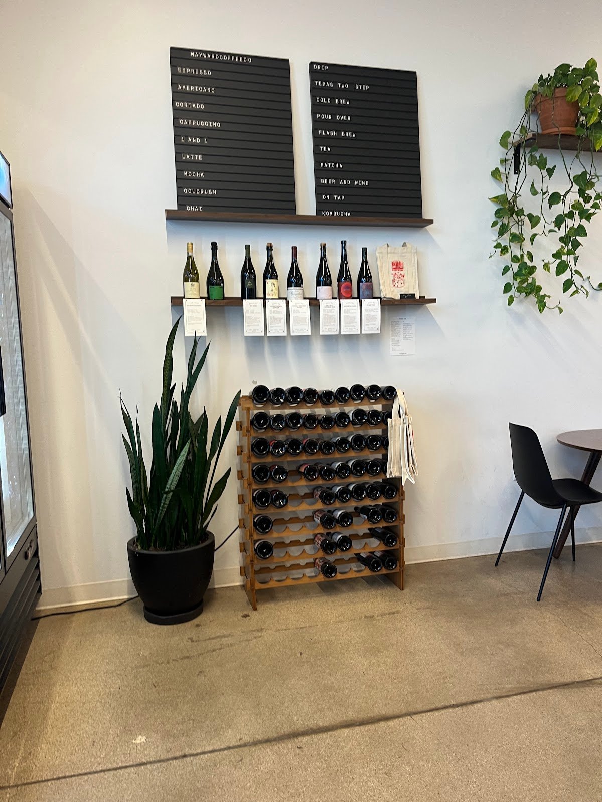 Wayward Coffee Co specialty coffee shop in Dallas - photo 6