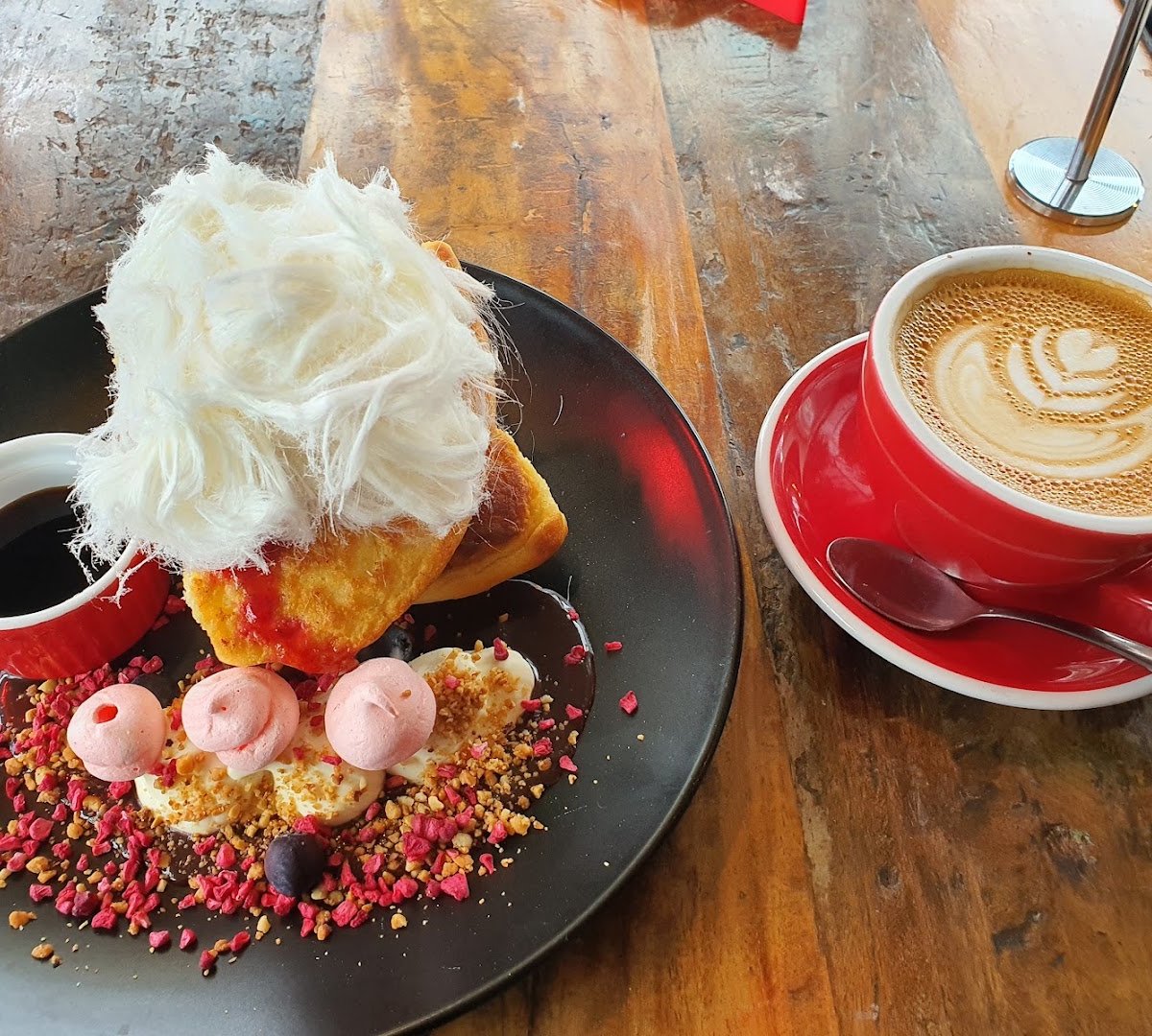 Coffee at Little Sister Café, specialty coffee shop in Auckland
