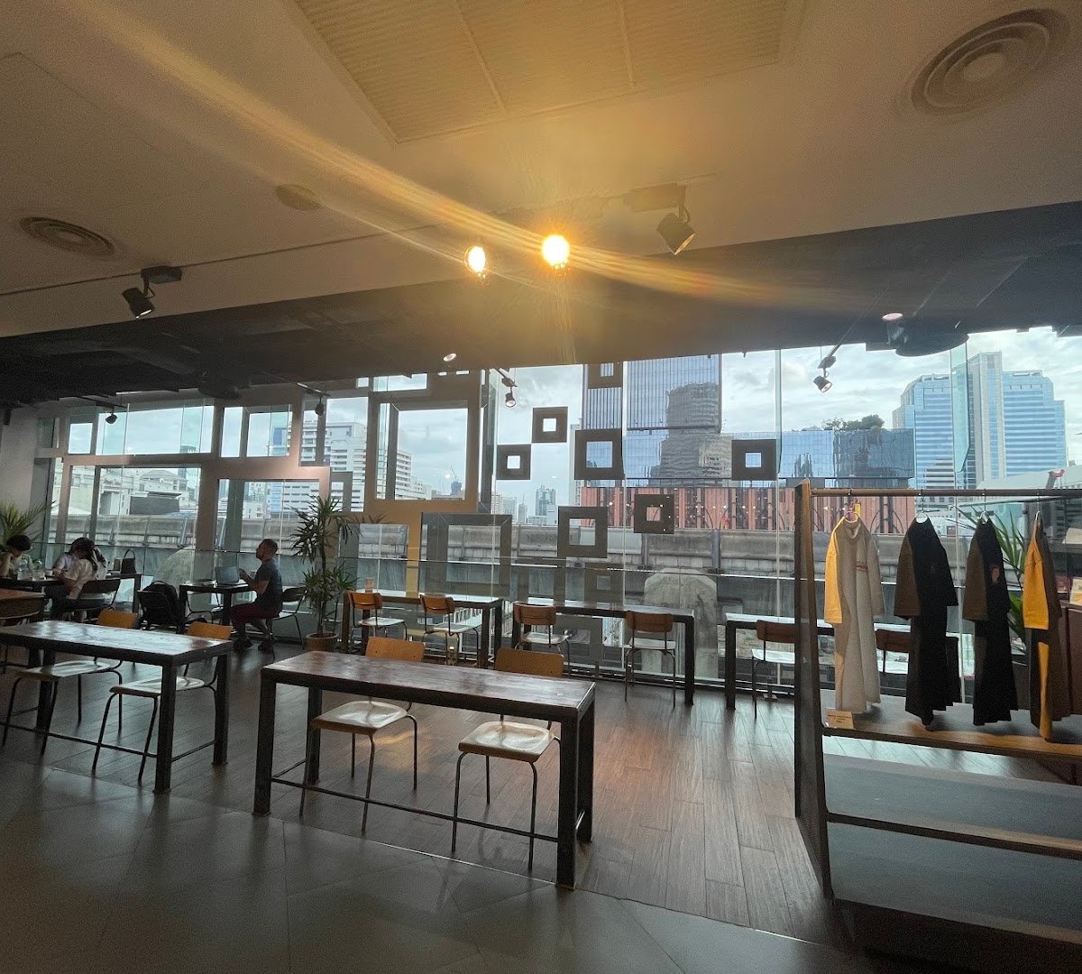 Brave Roasters / Siam Discovery specialty coffee shop in Bangkok - photo 10