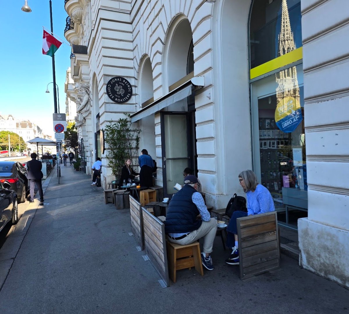 Storefront of Jonas Reindl Coffee Roasters, specialty coffee shop in Vienna