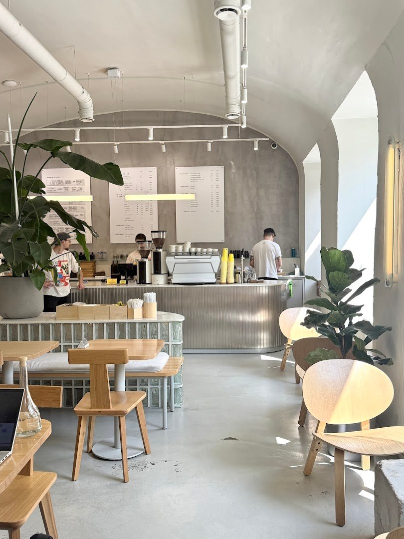 MERON - Specialty Coffee & Brunch specialty coffee shop in Budapest - photo 9