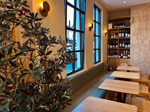 Farine specialty coffee shop in London - photo 5