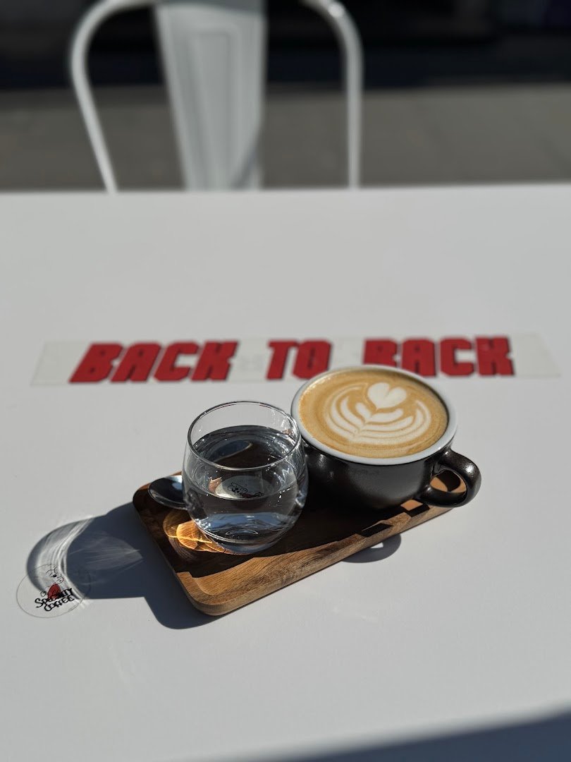 Back to back Cafè d'Especialitat specialty coffee shop in Barcelona - photo 2