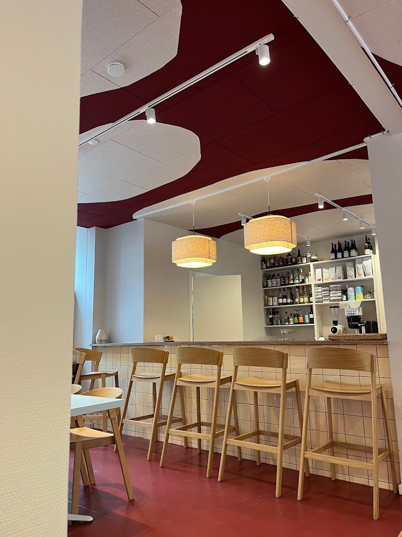 Holy Bean Coffee & Cocktails specialty coffee shop in Copenhagen - photo 3