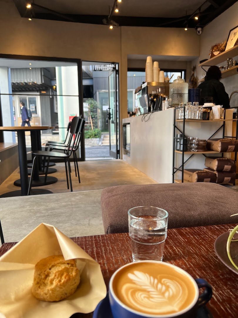 Interior of LAZZY coffee, specialty coffee shop in Tokyo