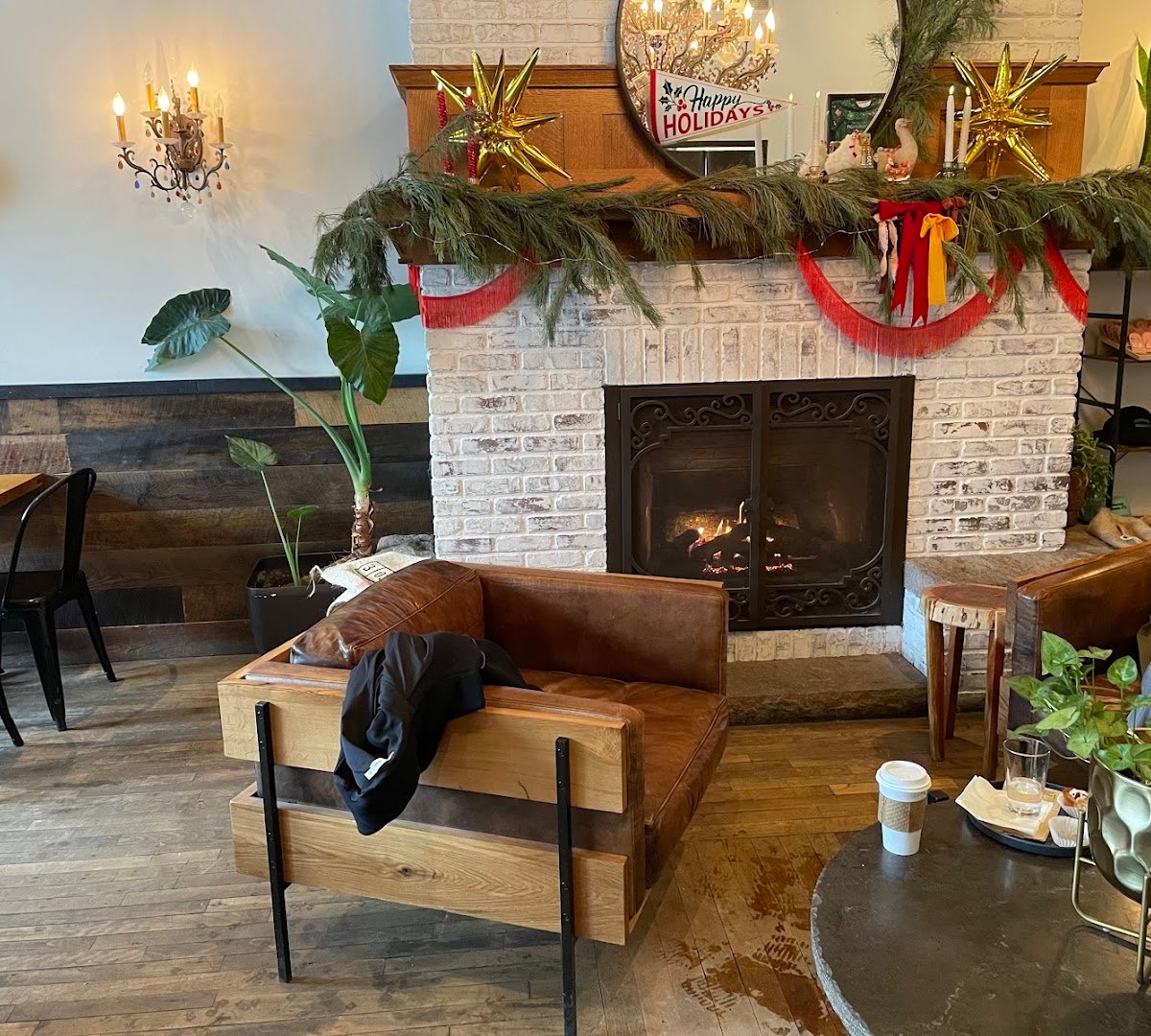 Vivid Coffee Roasters specialty coffee shop in Burlington - photo 12