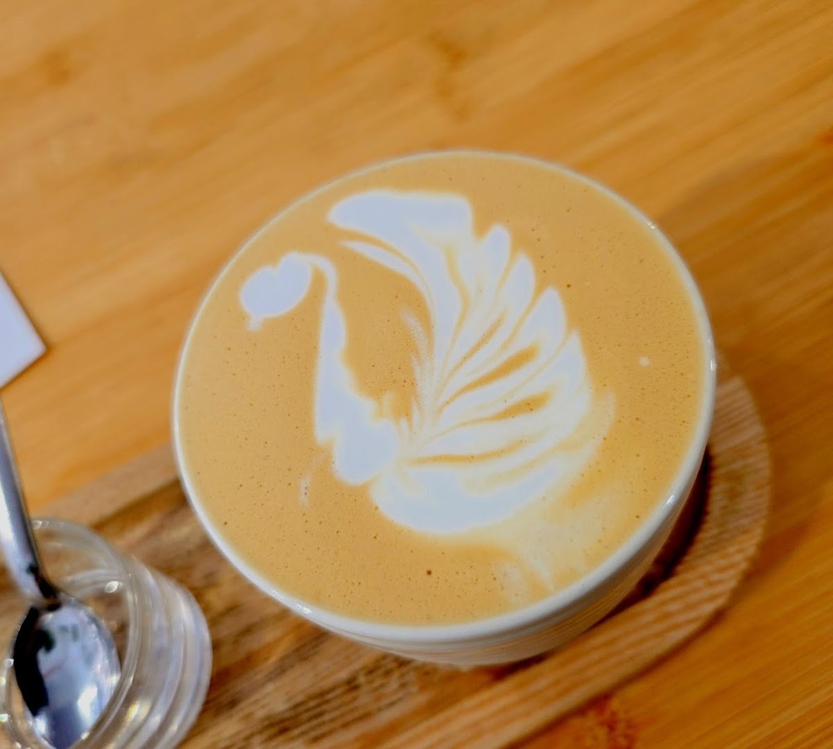 Substance Café specialty coffee shop in Paris - photo 3